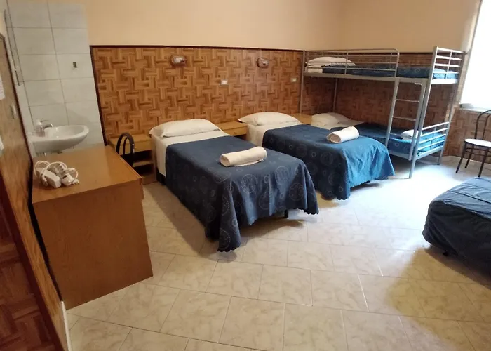 Cressy Otel *