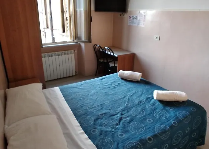 Cressy Hotel *